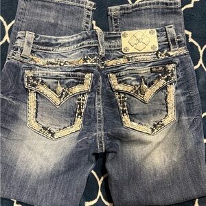 Miss Me Embellished Faded Blue Ankle Jeans size 29